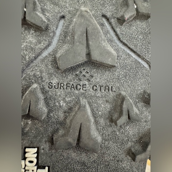 Women’s The North Face Vectiv Fastpack Future Light Hiking Cushioned Shoes 9 - Picture 11 of 11